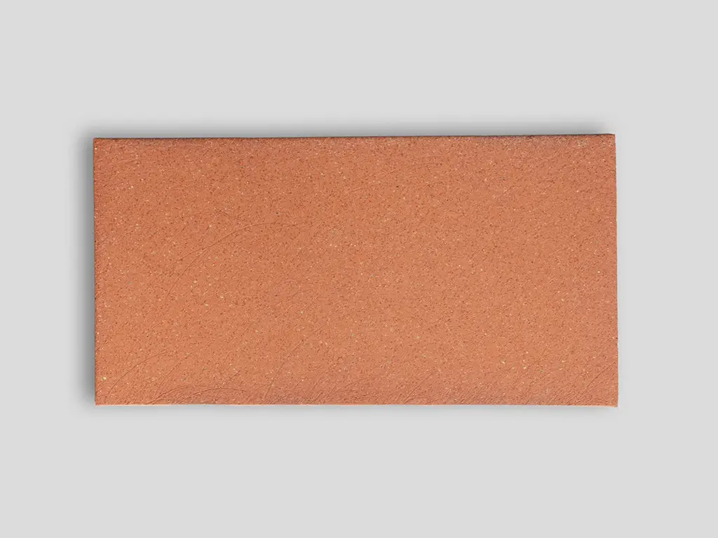 Pardoseala teracota 18 cm x 36 cm x 1,5 cm Arrotato da Crudo COTTO MANETTI Chilipir